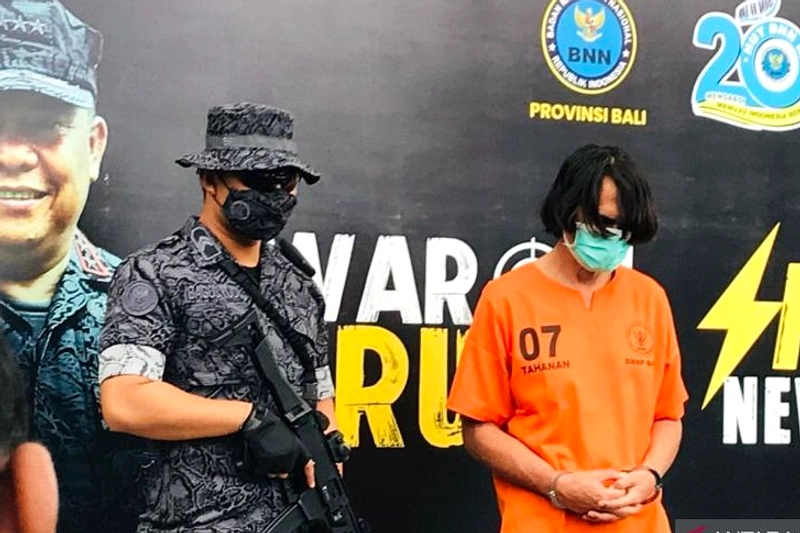 BNNP Sulsel Ungkap Peredaran Narkotika Cair di Pesantren