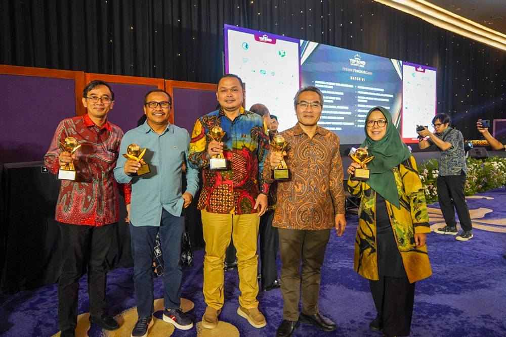 BPR Anjuk Ladang & Bupati Nganjuk Terpencak BUMD Awards 2026