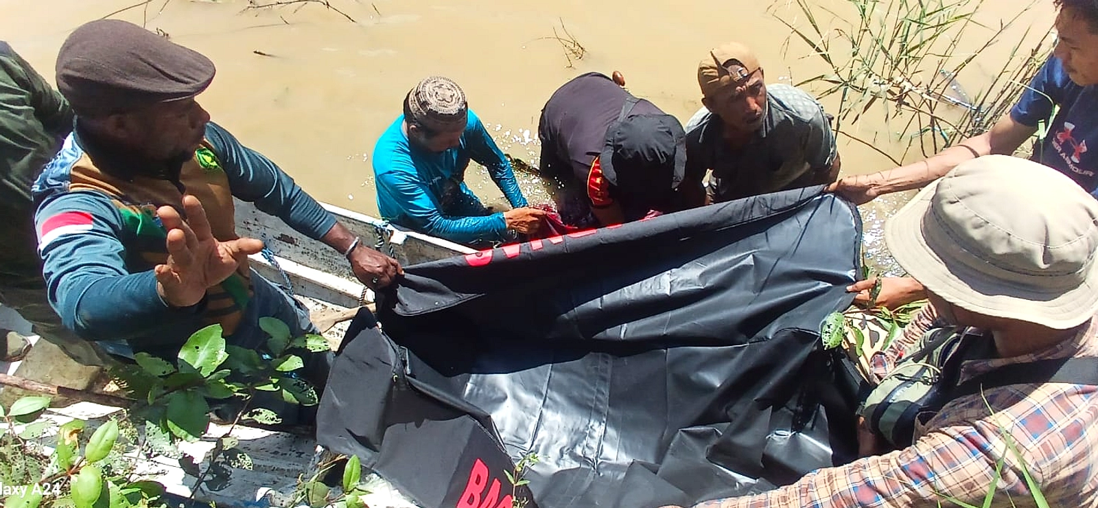 Buaya 2m di Kendari, Evakuasi ke Mako