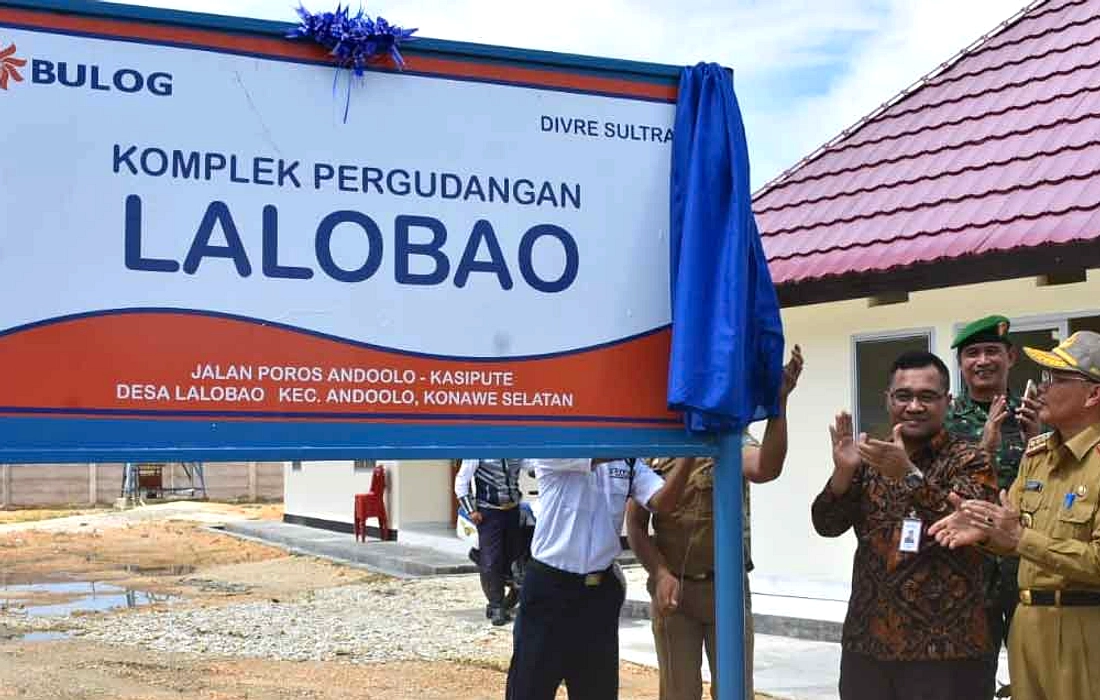 Bulog Bangun 100 Gudang, 900K Ton Beras Tahan 2 Tahun