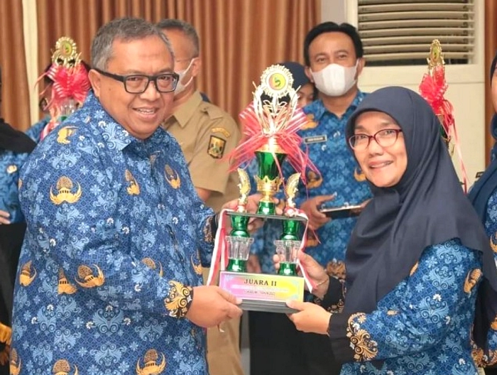 Bupati Sukabumi Tegaskan Disiplin WFH dan Pendapatan Daerah
