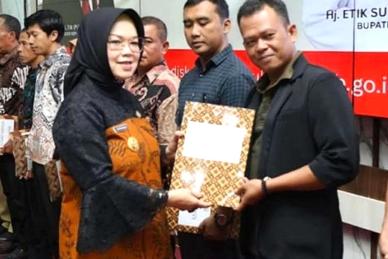 Bupati Sukoharjo Ditangkap KPK, Diduga Peras Perangkat Daerah