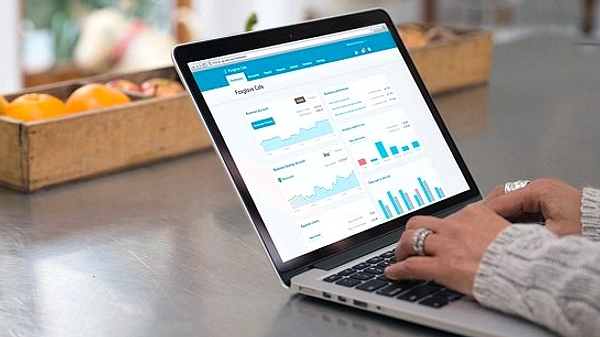 Cara Membaca Berita Ekonomi untuk Keputusan Finansial