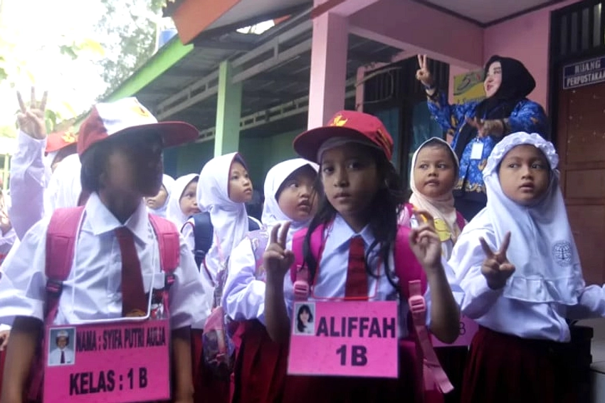 Cerita Orang Tua di Hari Pertama MPLS SD