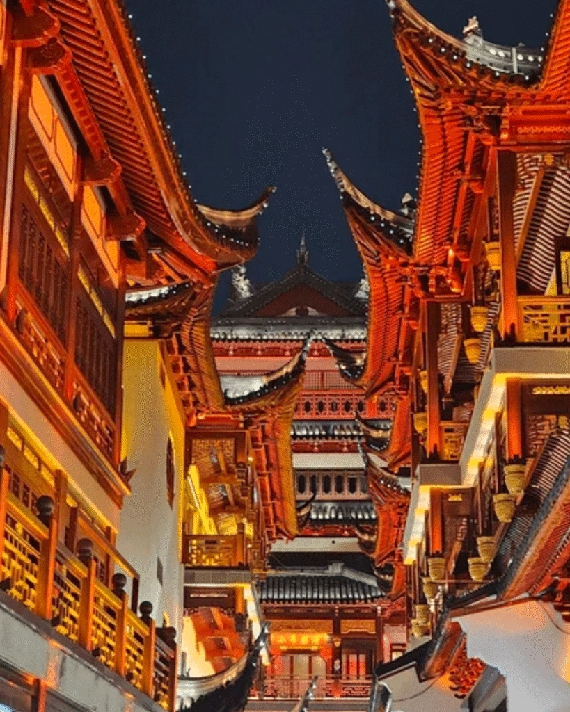 China Tutup Udara 40 Hari 340 Mil di Shanghai