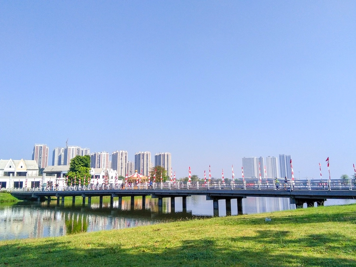 Cikarang Tampilkan Patung Merlion dan Moai Baru, Spot Foto