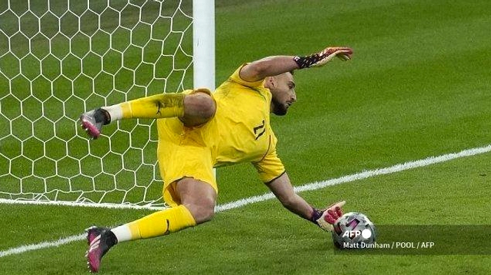 City Menang 2-1 atas Arsenal Meski Donnarumma Blunder