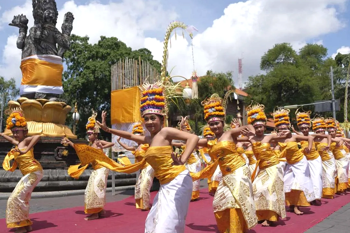 Cuaca Bali 8 Mei: Berawan, Suhu 20–32°C, Kelembaban 65–95%