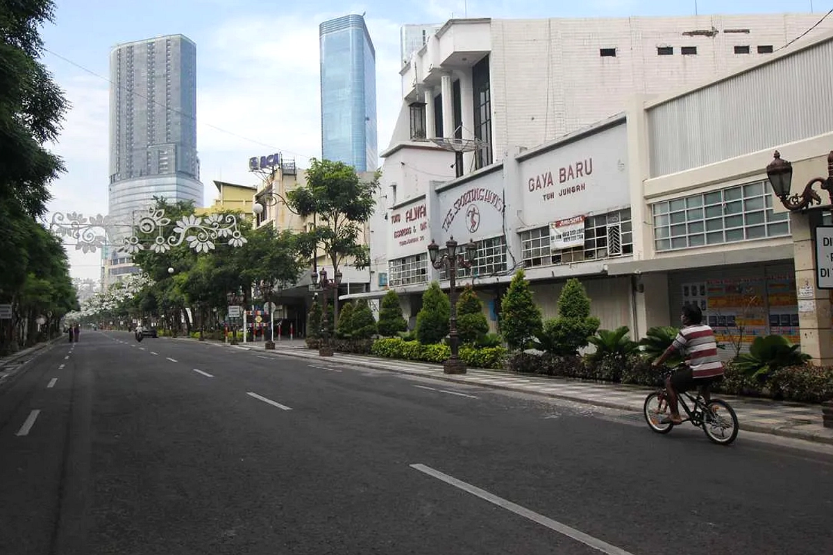 Cuaca Jawa Timur 3 Mei: Hujan Ringan dan Berawan Sehari Ini