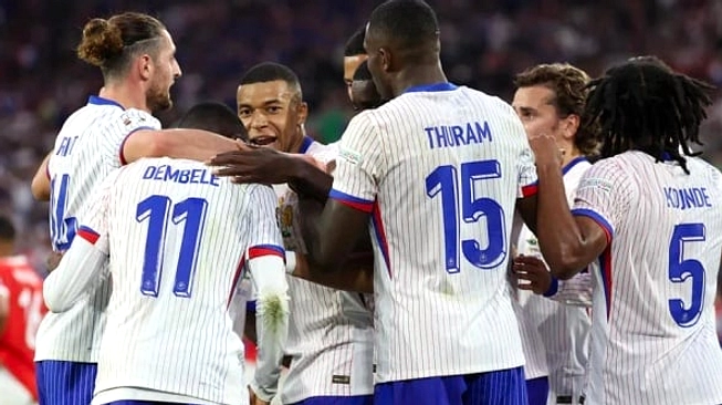 Deschamps Puas, Prancis Menang Senegal 3-1 di MetLife