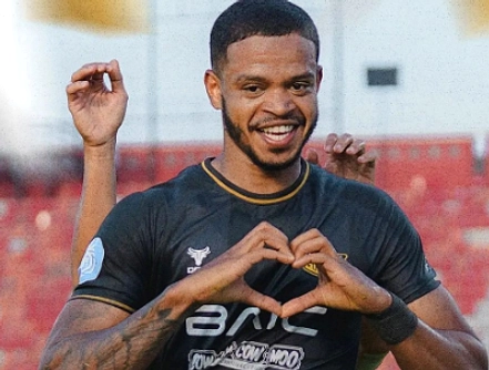 Dewa United Menang 1-0 atas PSIM, Satu Poin di Balik PSIM