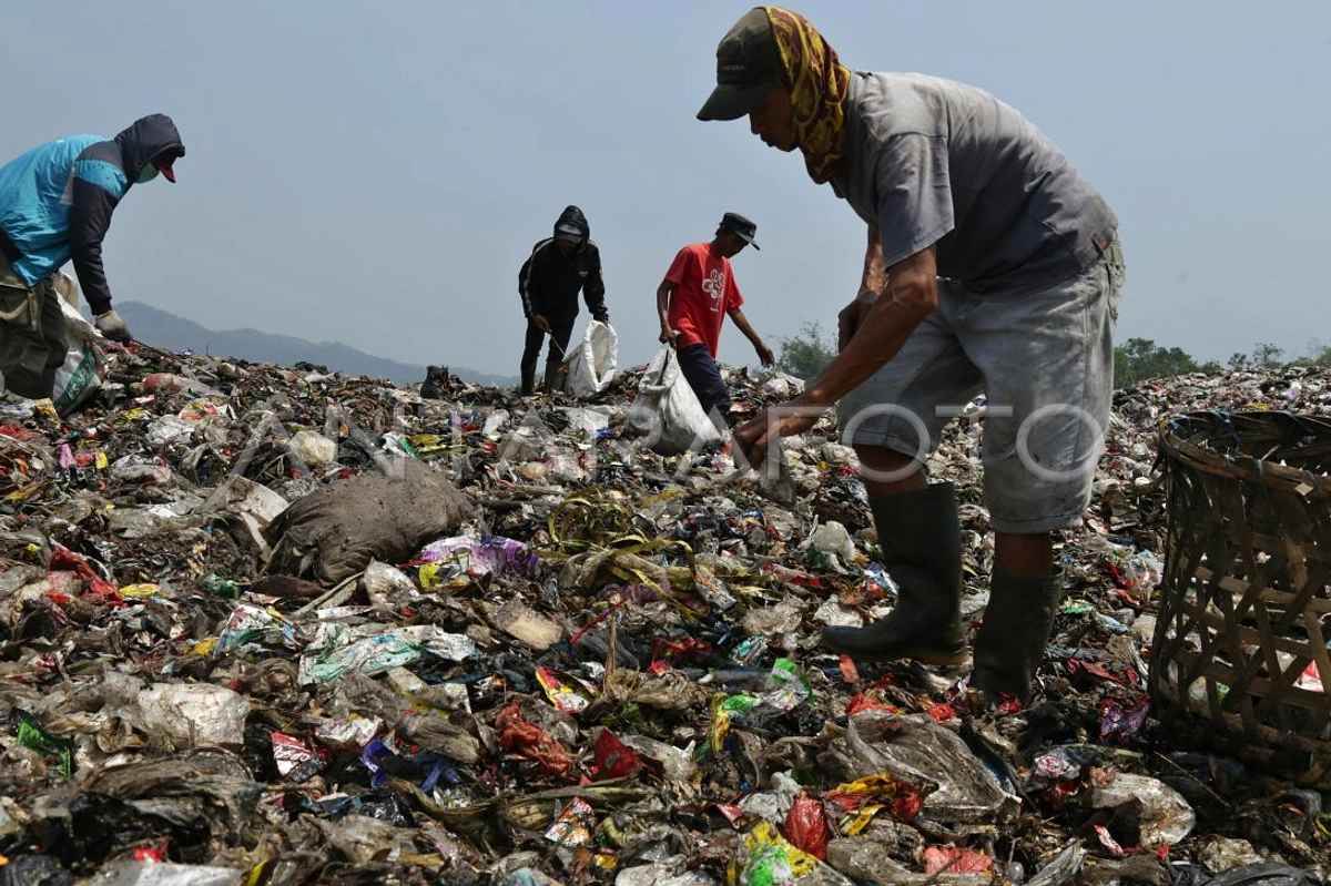 DLH Sukabumi Siap Kurangi Ritase Sampah Pas BBM Terbatas