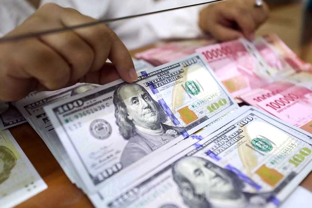 Dolar AS Melemah ke Rp 17.700 Pagi Ini