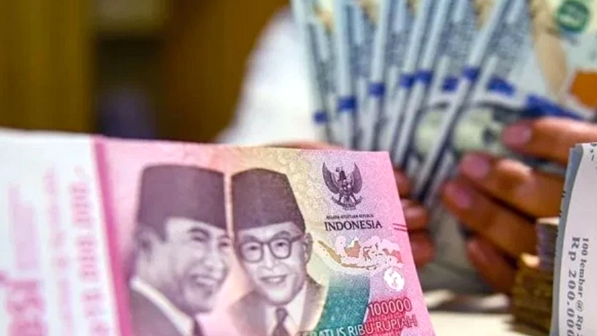 Dolar AS Sentuh Rp 17.967, Rupiah Melemah 15 Poin
