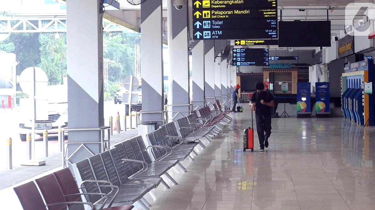 DPR Desak Penataan Taxiway Bandara Halim