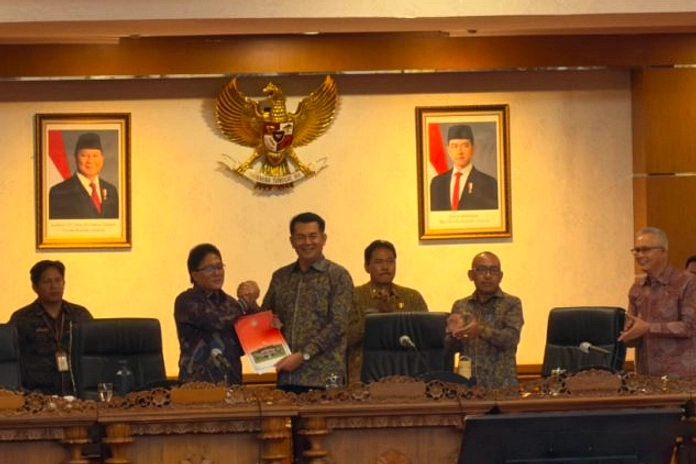 DPRD Bali Serahkan Rekomendasi Pengelolaan PT BTID & Hutan