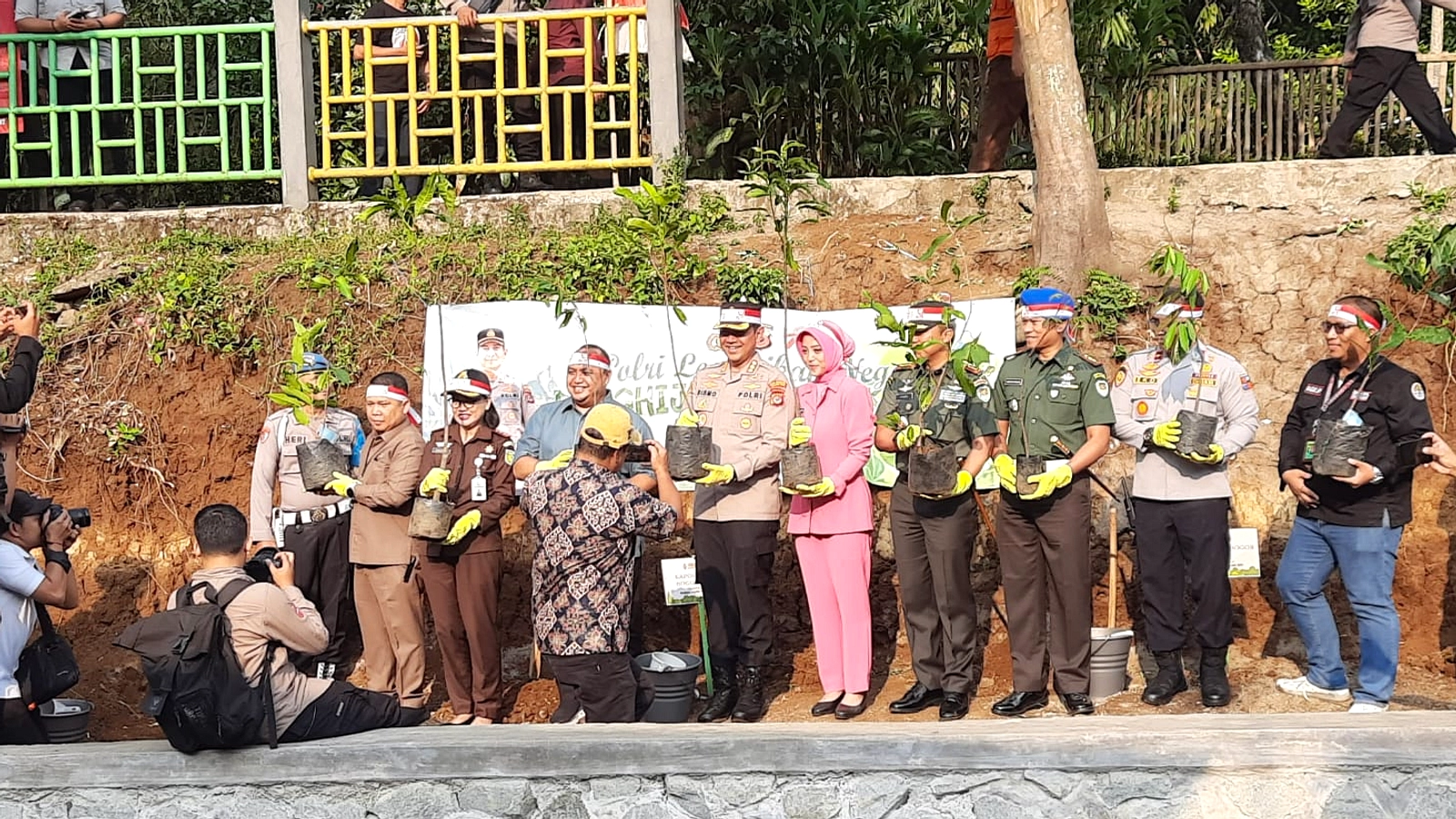 DPRD Bogor dan Polresta Jalan Santai, Pererat Kerja Sama