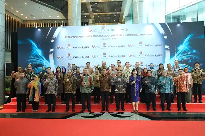 Empat Paket Direksi BEI Daftar Akhir Pendaftaran OJK