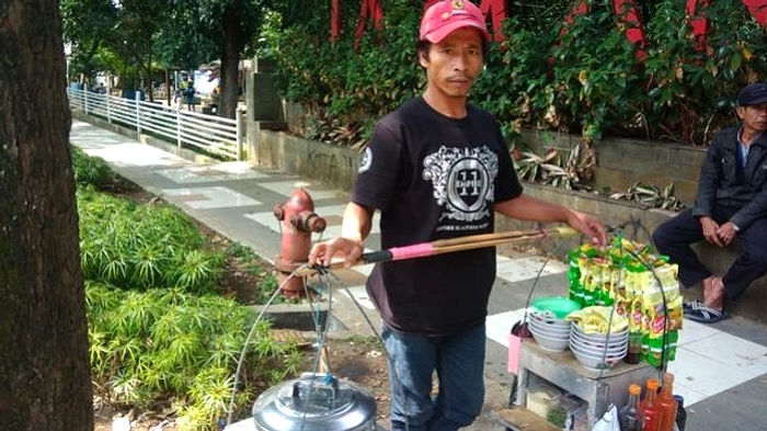 Farhan Larang Cuanki Depan Pusdai, Nongkrong Bubar Tengah Malam