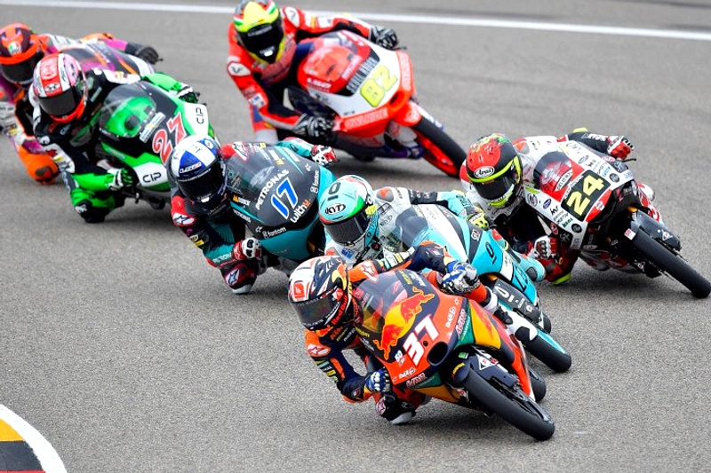 FP1 Moto3 Jerman: Carpe Tercepat, Veda Ega Tertinggal