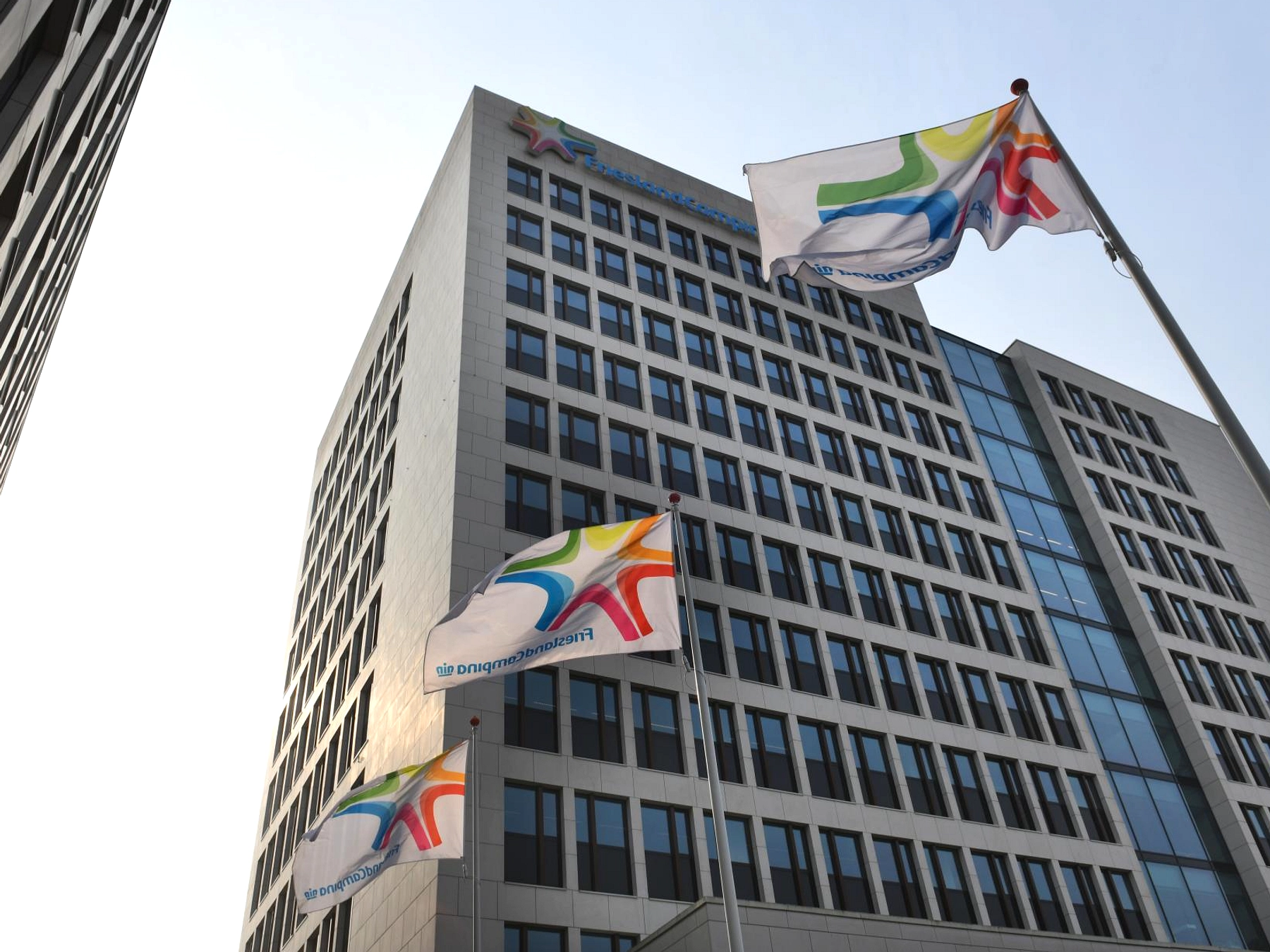 FrieslandCampina Akuisisi Ultrajaya, Kuasai Saham Pengendali