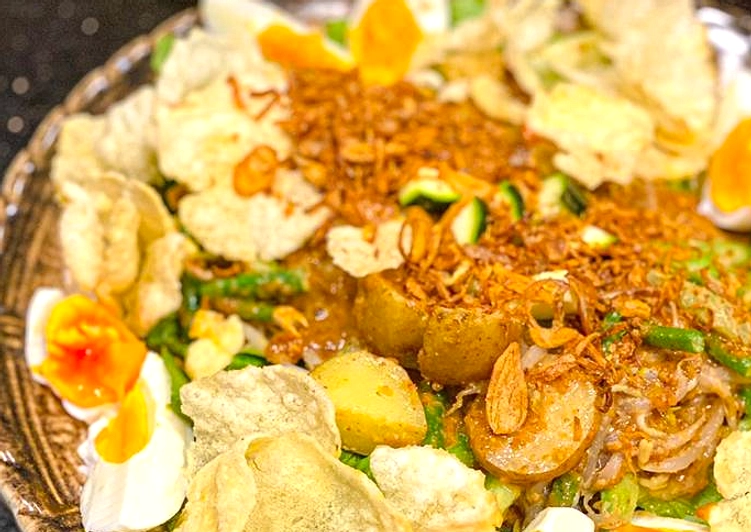 Gado‑gado Betawi: Sayuran Segar, Saus Kacang Gurih Rasa