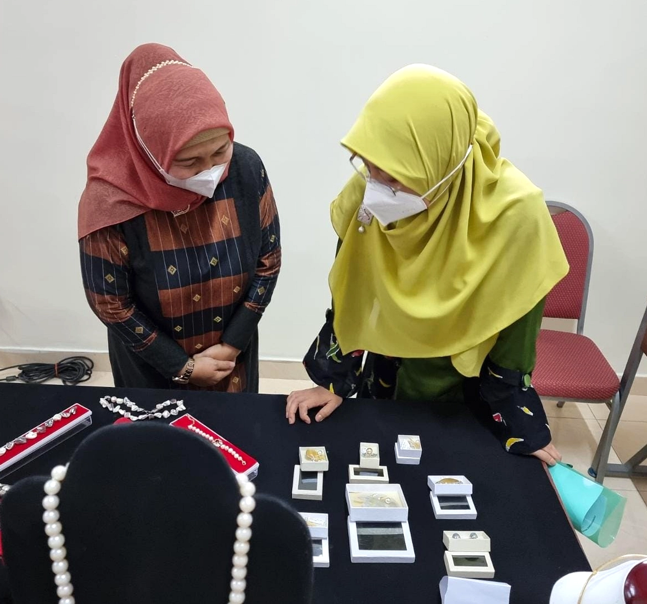 Gek Nanda: Dari Hobi Perhiasan Jadi Bisnis Internasional Bali