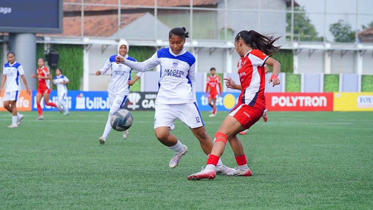 Goal Aksis Cimahi & Persib Bandung Juara HYDROPLUS Soccer League