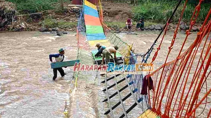 Gubernur Buka Jembatan Sukamenak, Sengketa Lahan Masih Mengganjal