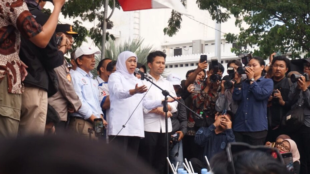 Gubernur Jawa Timur: Perda Pesangon dan Insentif Pajak Kendaraan