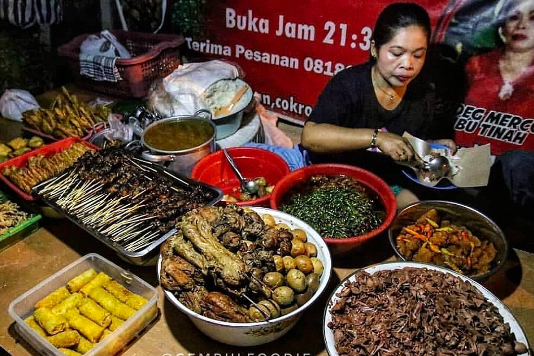 Gudeg Mercon: 7 Warung Favorit di Jogja Malam Hari