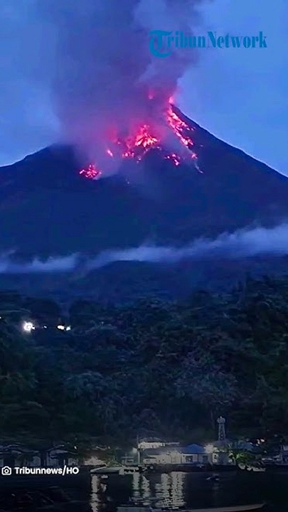 Gunung Karangetang Meletus, Lava Mengalir ke 3 Arah