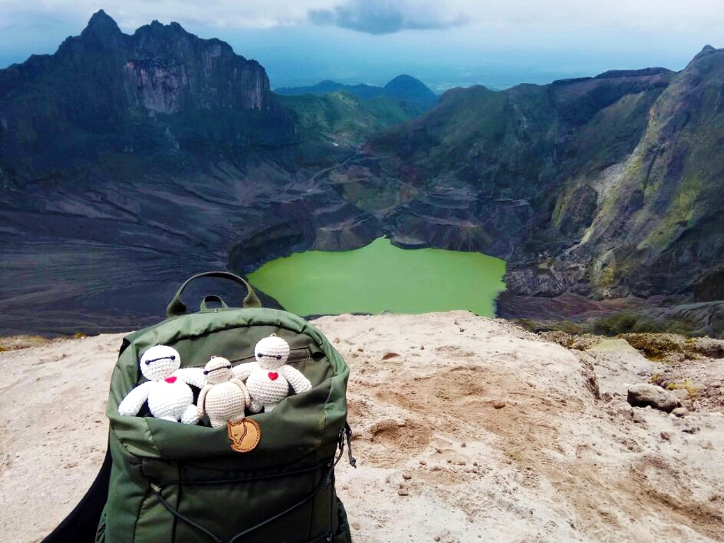 Gunung Sakral Jawa Timur: Lawu, Kawi, Semeru Terungkap