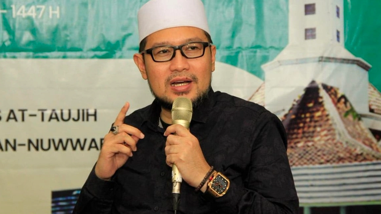 Gus Yahya Bahagia Muktamar NU di Tambakberas