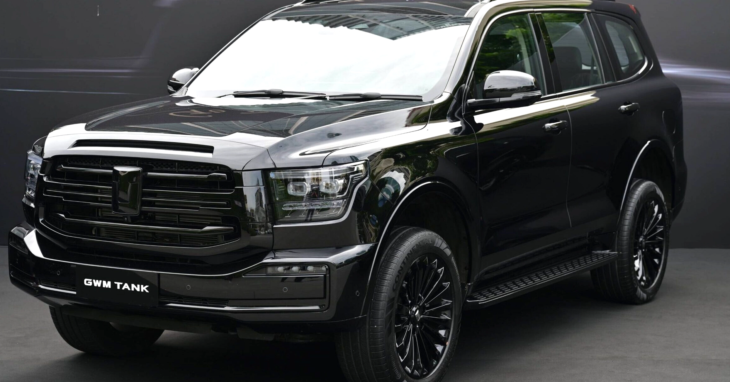 GWM Luncurkan Tank 500 Black Warrior Edition Serba Hitam