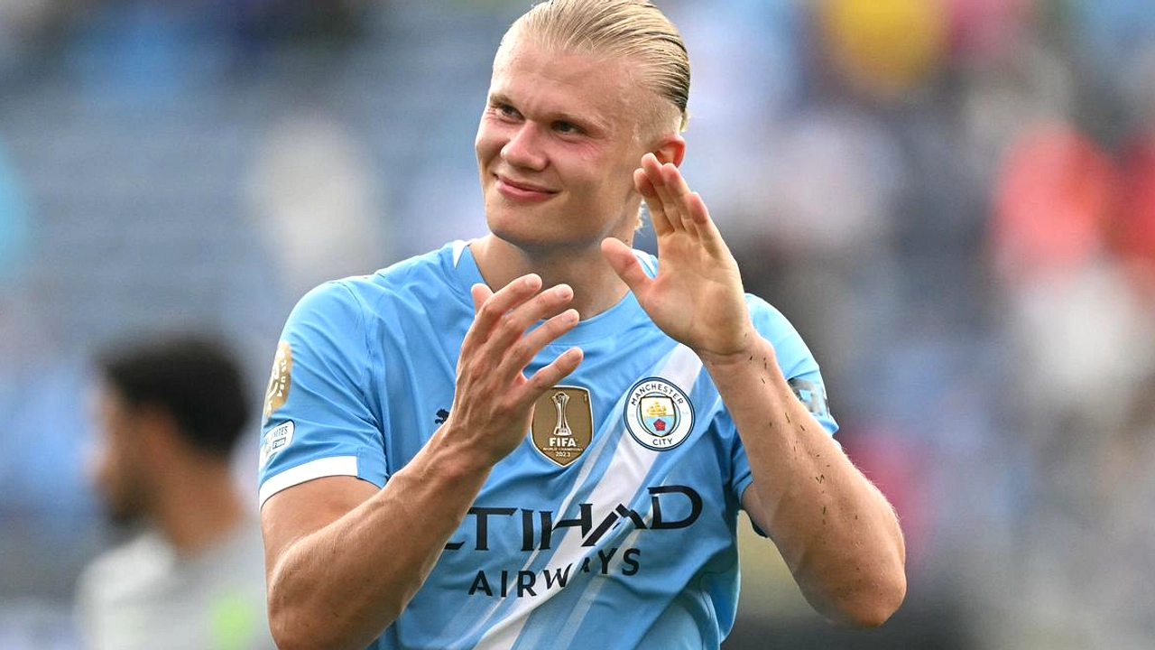 Haaland Beli Buku Langka Viking Rp 2,4 Miliar