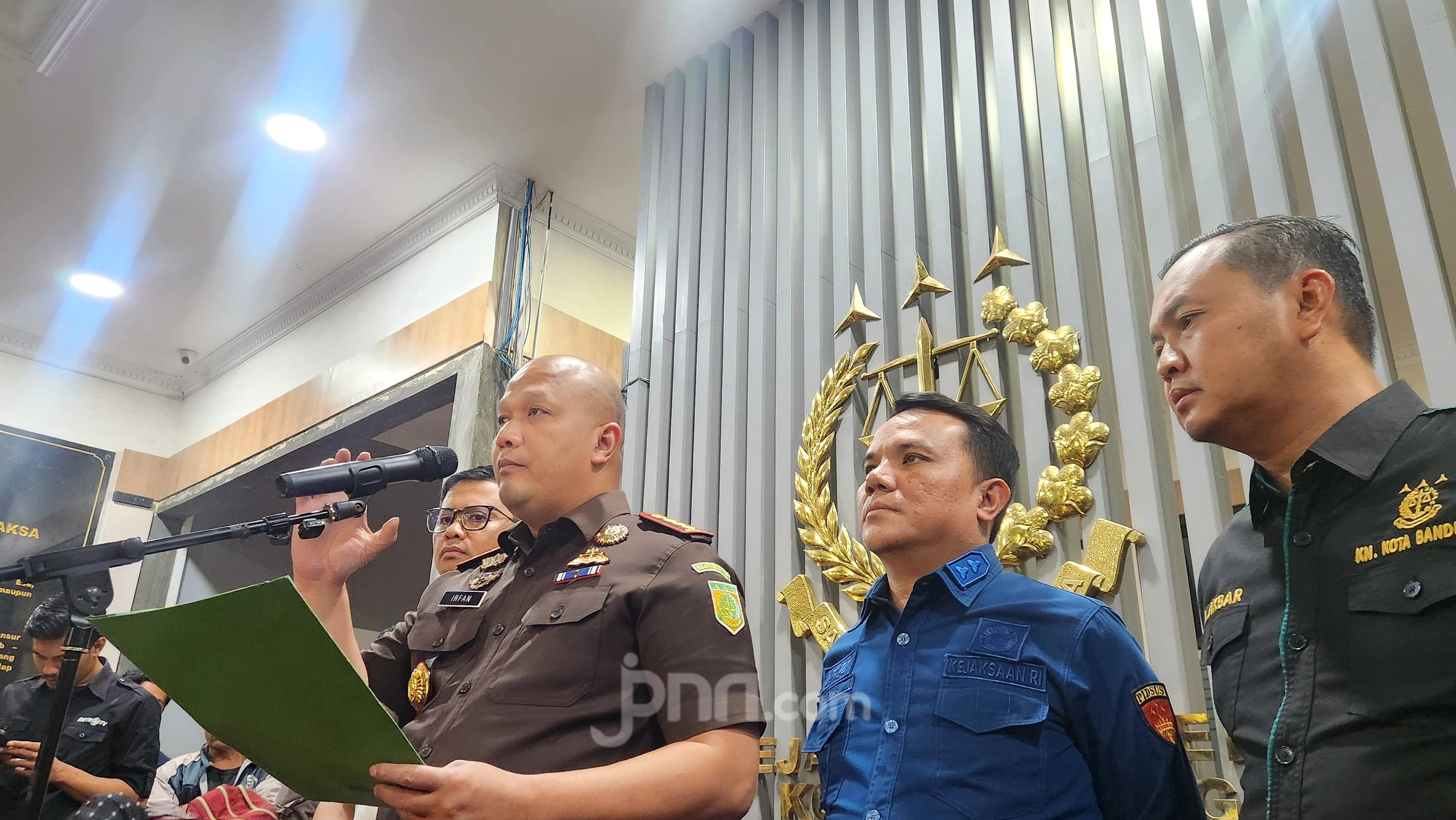 Hakim Tolak Praperadilan, SP3 Erwin Sah