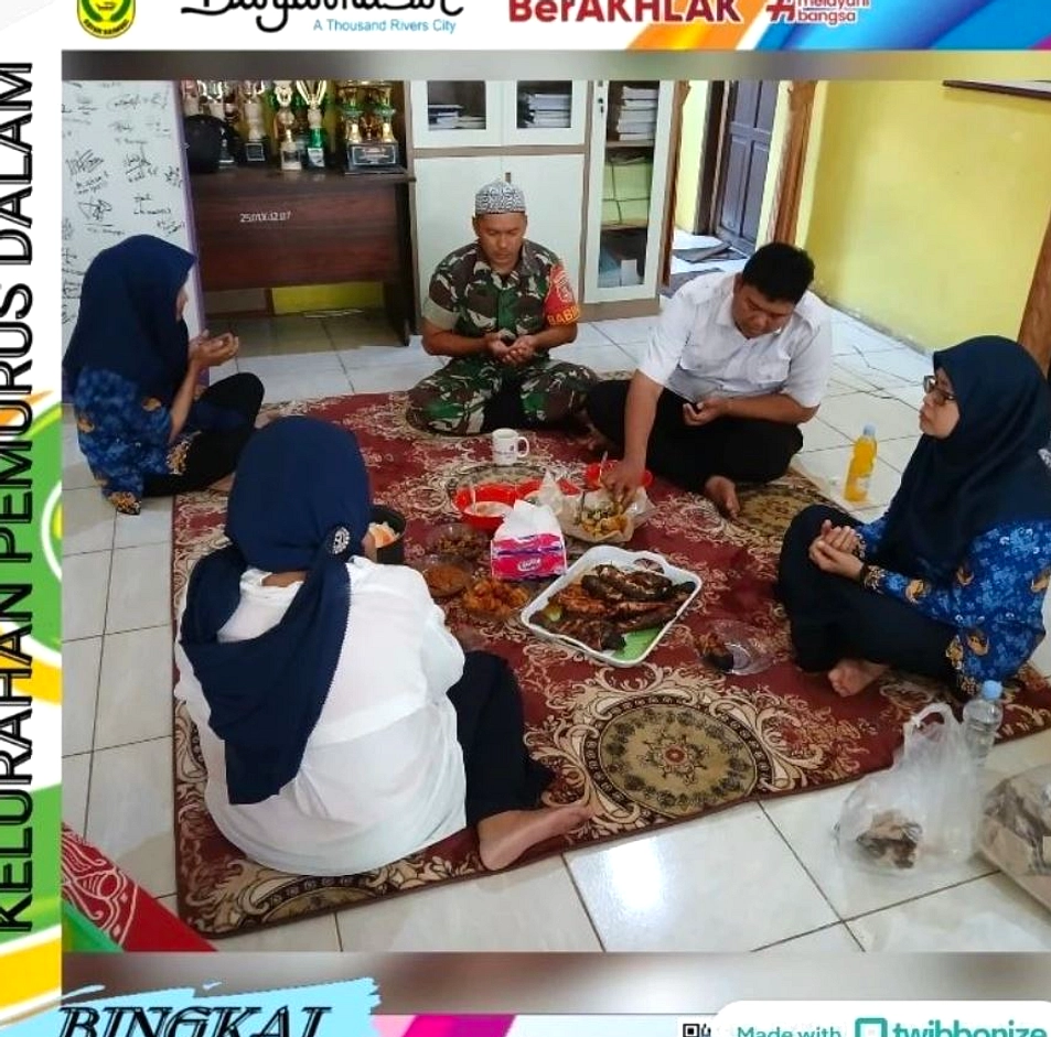 Halal Bihalal: Keluarga Mempererat Tali Silaturahmi