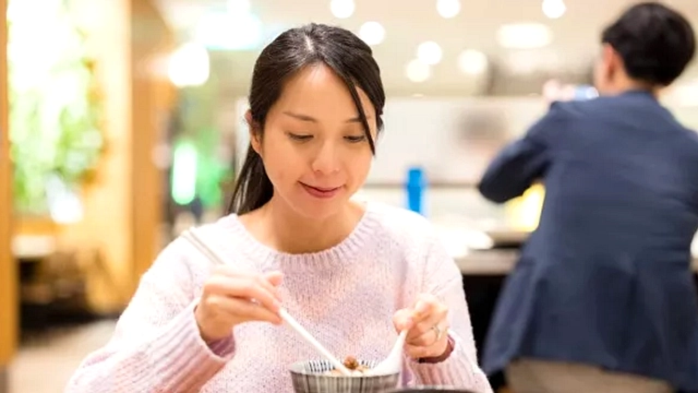 Hara Hachi Bu: Makan 80% Kenyang, Berbobot pada Kesehatan
