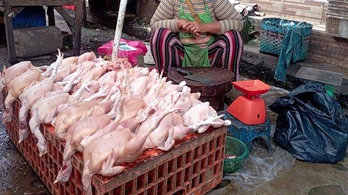 Harga Bahan Pokok Palembang Turun, Daging Ayam Tetap Tinggi