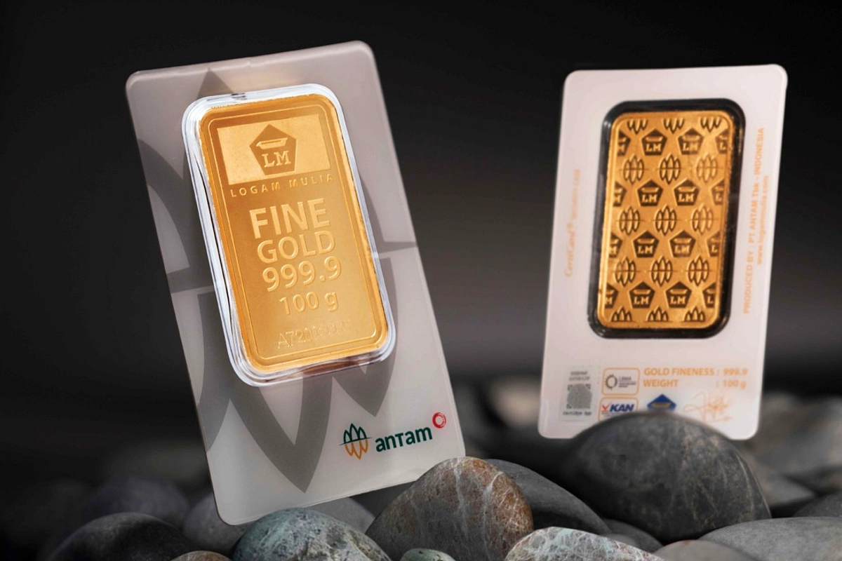 Harga Emas 24 Karat Antam Turun Tajam Jadi Rp 2.857.000