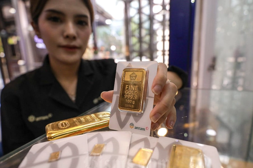 Harga Emas Antam Anjlok, Kini Rp 2,6 Juta Per Gram