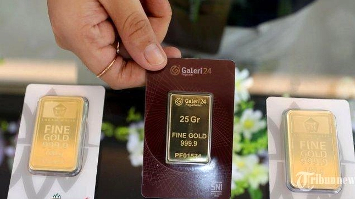 Harga Emas Antam Palembang Turun Rp 26.000 per Gram