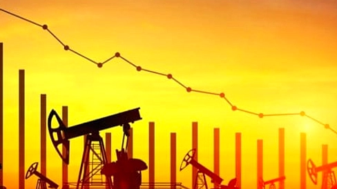 Harga Minyak Tergelincir, Trump Setujui Gencatan Senjata Iran