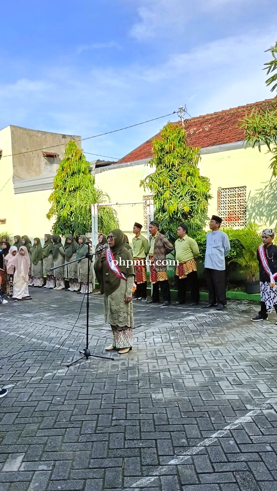 Hari Kartini 2026: Tidak Tanggal Merah, Bekerja Lanjut