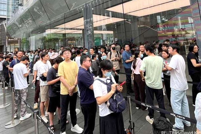 Huawei Luncurkan Pura 90 Pro Max & Pura 90 Pro, Kamera 200 MP