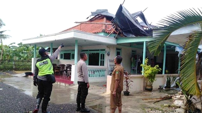 Hujan Deras di Cawas, Klaten: Rumah Rusak, Tanpa Korban Jiwa