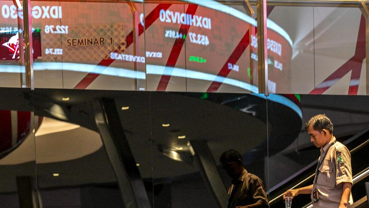 IHSG Hari Ini Naik 31 Poin, Masuk Zona Hijau 7.100