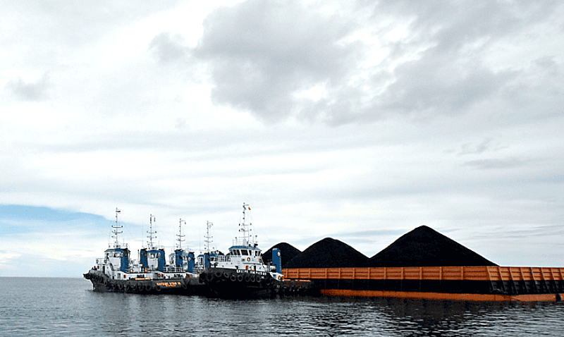 IHSG Melemah 1,88%, Investor Asing Jual Bersih Rp867 M
