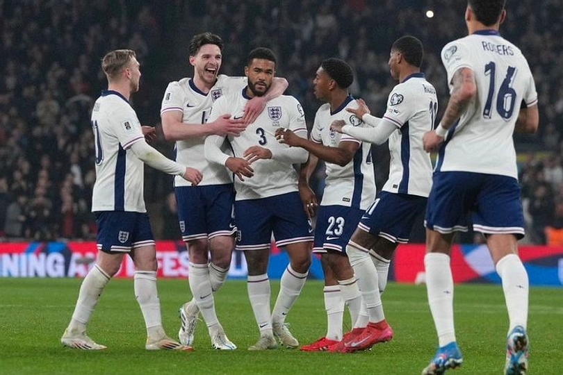 Inggris Kalahkan Meksiko 3-2 Meski Main dengan 10 Orang